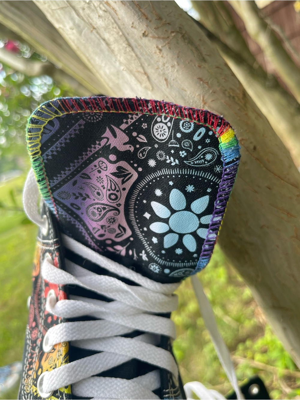 Converse Chuck Taylor All Star Rainbow Unisex Preowned M-7 W-9 Hi Top Sneakers - Picture 3 of 8